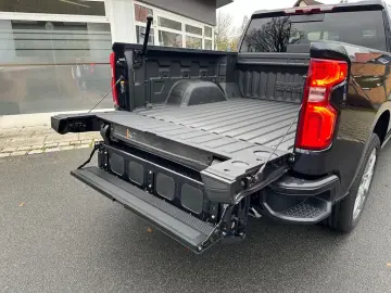 CHEVROLET Silverado High Country 3.0 Duramax 22  LED