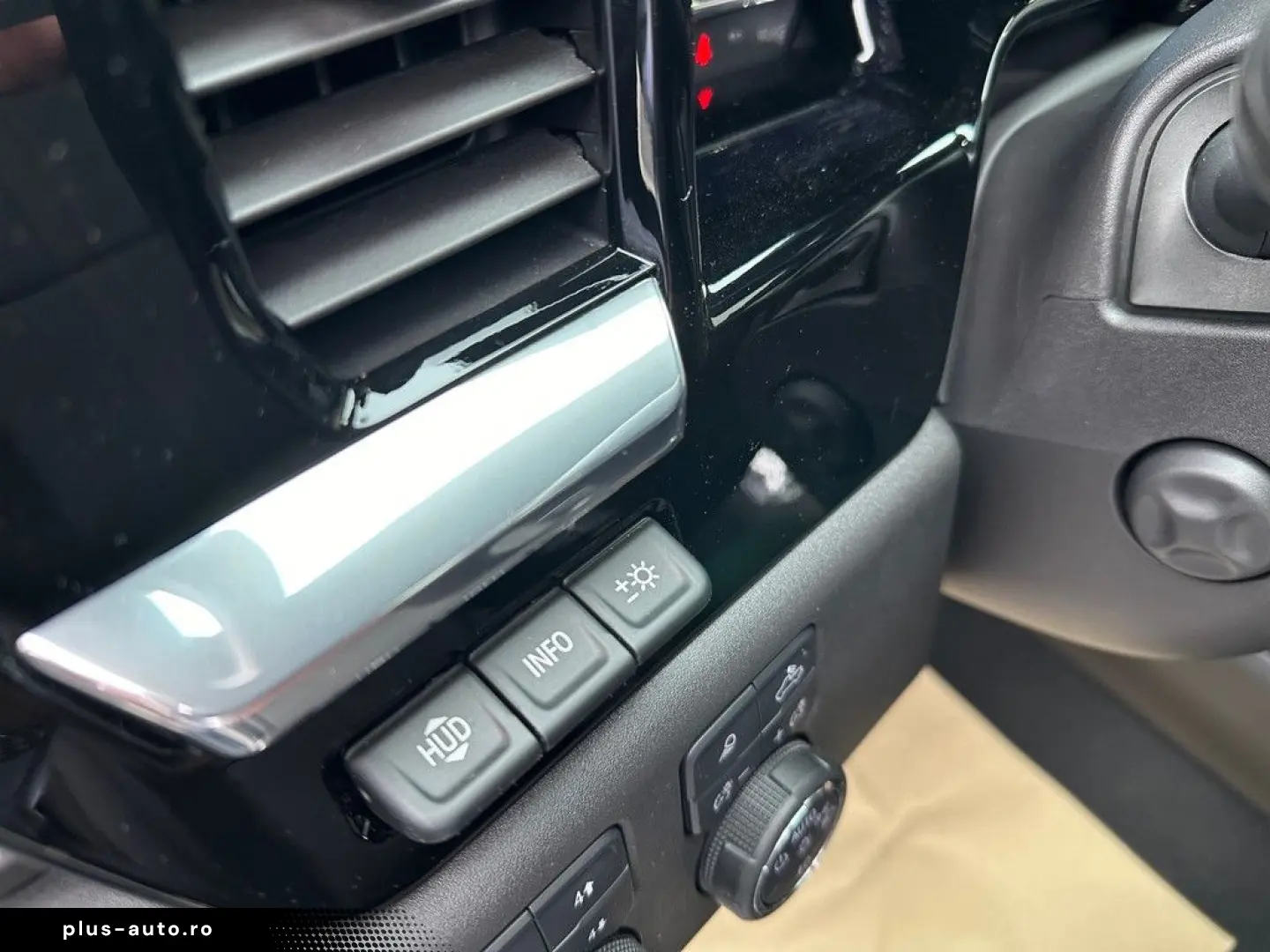 CHEVROLET Silverado High Country 3.0 Duramax 22  LED