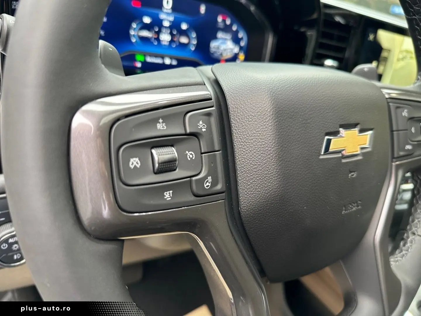 CHEVROLET Silverado High Country 3.0 Duramax 22  LED