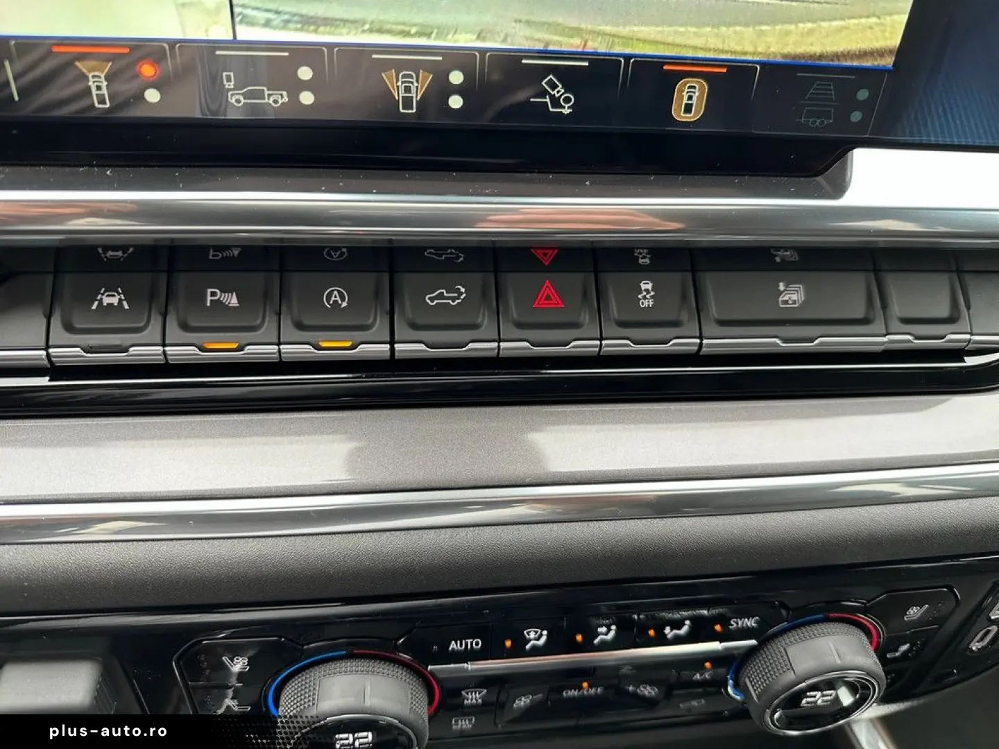 CHEVROLET Silverado High Country 3.0 Duramax 22  LED