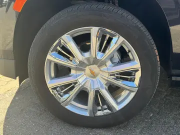 CHEVROLET Suburban High Country 6.2 V8 4x4   LPG
