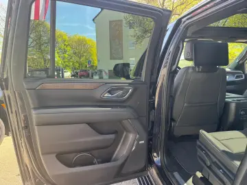 CHEVROLET Suburban High Country 6.2 V8 4x4   LPG