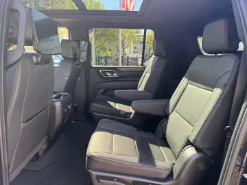 CHEVROLET Suburban High Country 6.2 V8 4x4   LPG