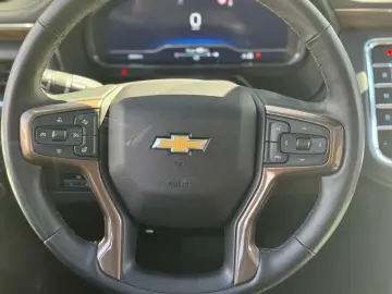 CHEVROLET Suburban High Country 6.2 V8 4x4   LPG