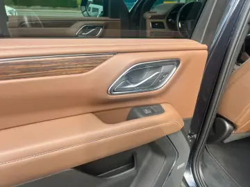 CHEVROLET Tahoe6 2 LEDER-BRAUN HIGHCOUNTRY BILDSCHIRME-HIN