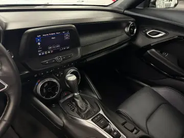 CHEVROLET Camaro RS  3 6l V6 ZL1   4-ROHR   KAMERA