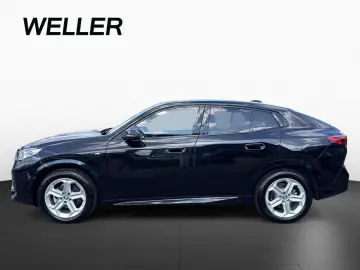 BMW iX2 eDrive20 M Sport
