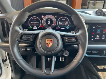 PORSCHE Cayenne S V8 Off-Road P. · Standhz · NP157.400€