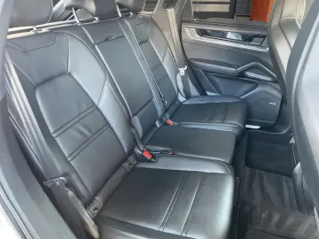 PORSCHE Cayenne S V8 Off-Road P. · Standhz · NP157.400€