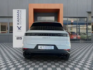 PORSCHE Cayenne S V8 Off-Road P. · Standhz · NP157.400€