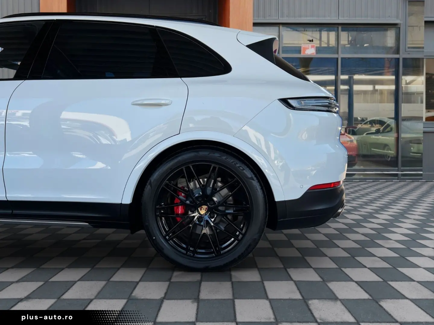 PORSCHE Cayenne S V8 Off-Road P. · Standhz · NP157.400€