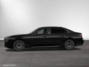 BMW 740d xDrive  neue Sommerreifen  TV-Fond-Ent.