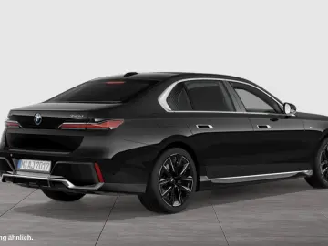 BMW 740d xDrive M Sport TV HUD PANO ACC 360 KAM RFK