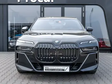 BMW 740d xDrive M Sport TV HUD PANO ACC 360 KAM RFK