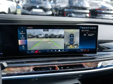 BMW 740d xDrive M Sport TV PANO ACC 360 KAM RFK NAVI