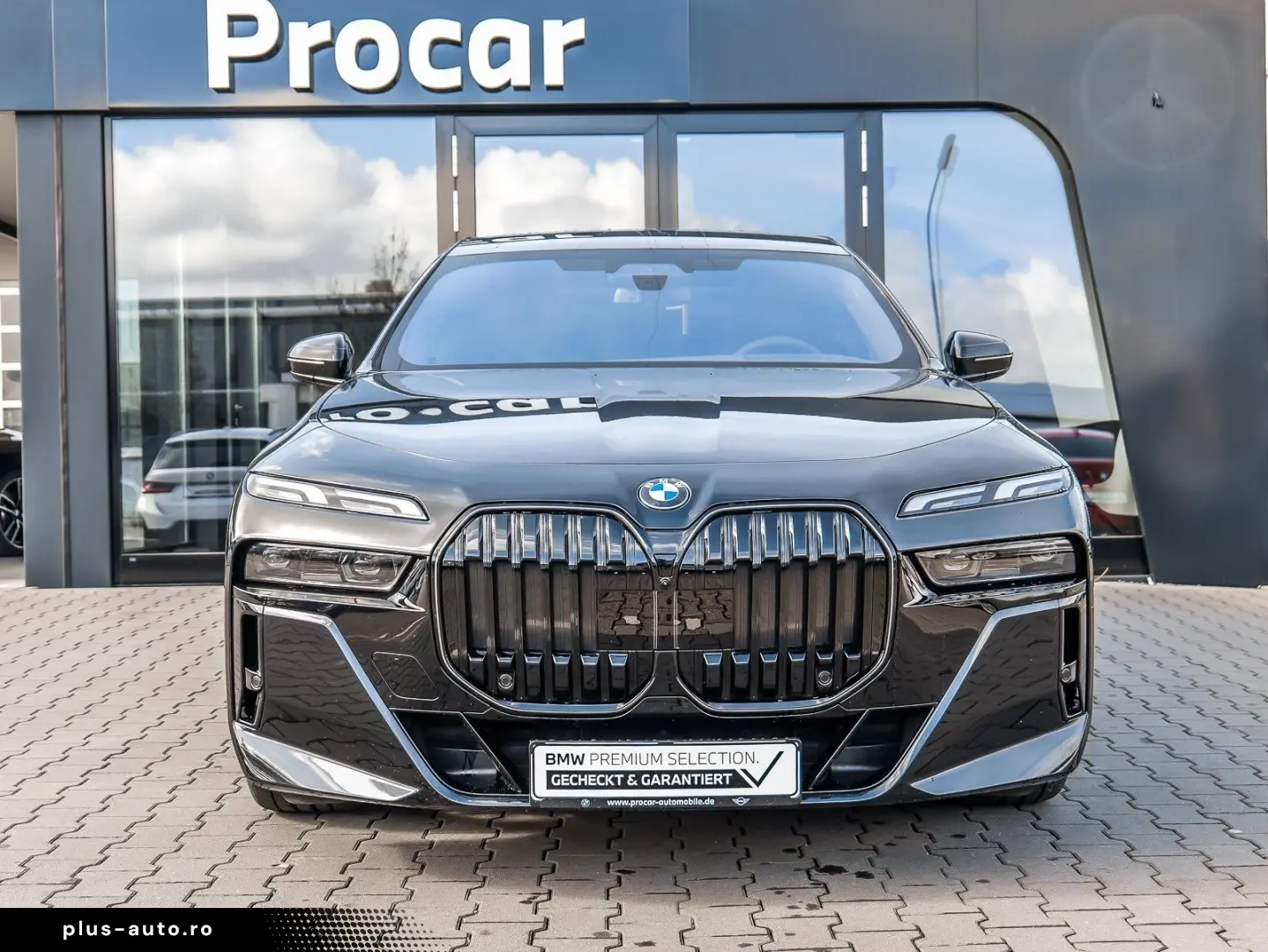 BMW 740d xDrive M Sport HUD PANO ACC 360 KAM RFK TV