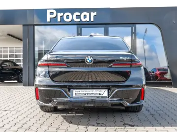 BMW 740d xDrive M Sport HUD PANO ACC 360 KAM RFK TV