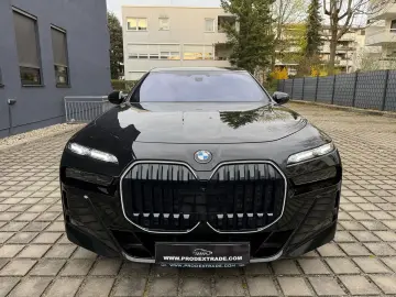 BMW 740d xD M-Sport A-Türe Sky TV SoftClos B&W FULLL