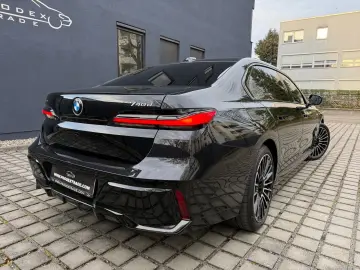 BMW 740d xD M-Sport A-Türe Sky TV SoftClos B&W FULLL