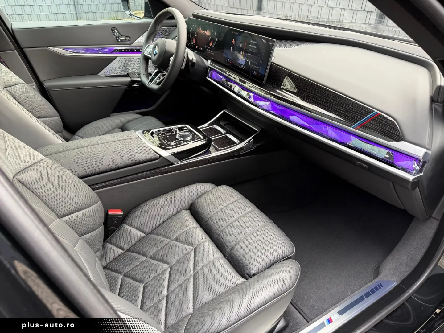 BMW 740d xD M-Sport A-Türe Sky TV SoftClos B&W FULLL