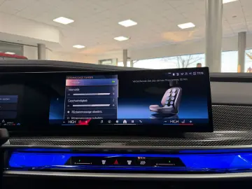 BMW 740 d INDIVIDUAL TWO-TONE TV A-Türen KRISTALL