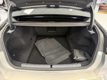 BMW 740 d INDIVIDUAL TWO-TONE TV A-Türen KRISTALL