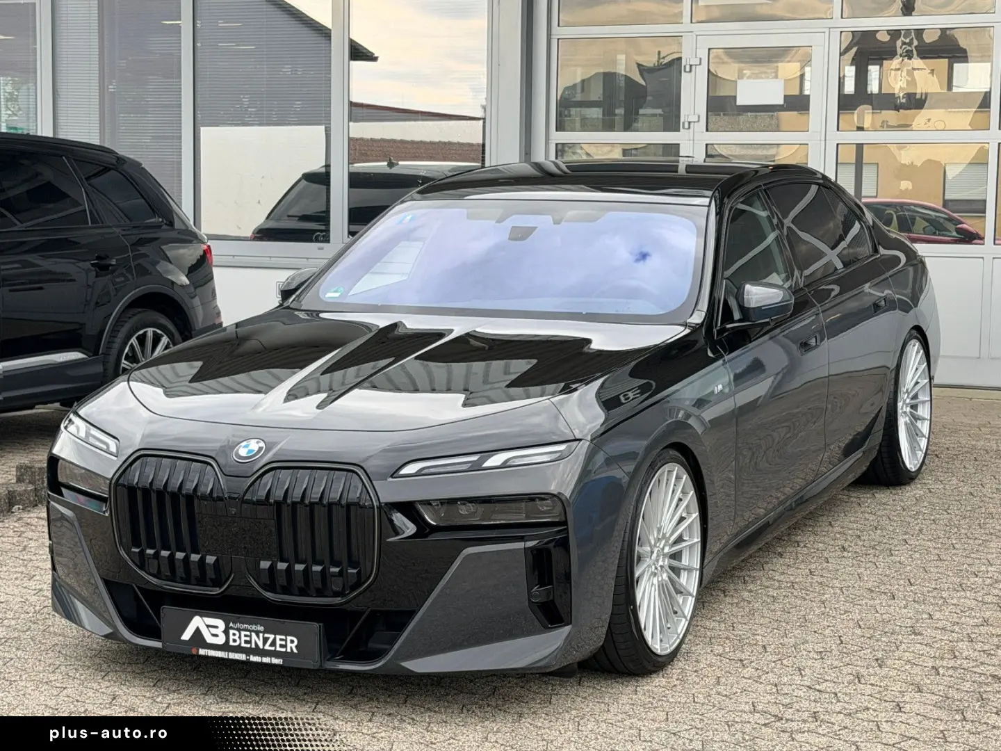 BMW 740 d xDrive M Sport CINEMA-TV SKY LOUNGE ICONIC