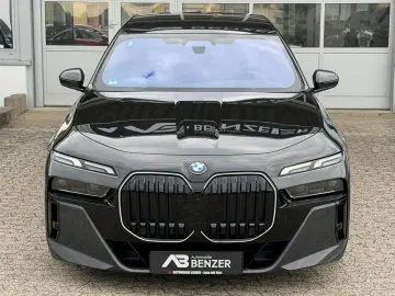 BMW 740 d xDrive M Sport CINEMA-TV SKY LOUNGE ICONIC