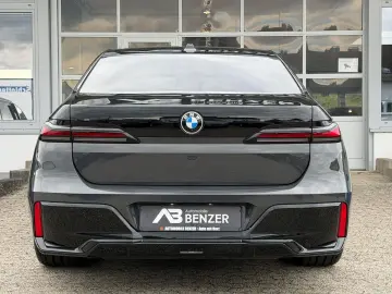 BMW 740 d xDrive M Sport CINEMA-TV SKY LOUNGE ICONIC