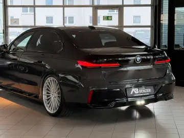 BMW 740 d xDrive M Sport CINEMA-TV SKY LOUNGE ICONIC