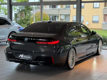 BMW 740 d xDrive M Sport CINEMA-TV SKY LOUNGE ICONIC