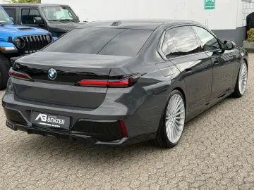 BMW 740 d xDrive M Sport CINEMA-TV SKY LOUNGE ICONIC