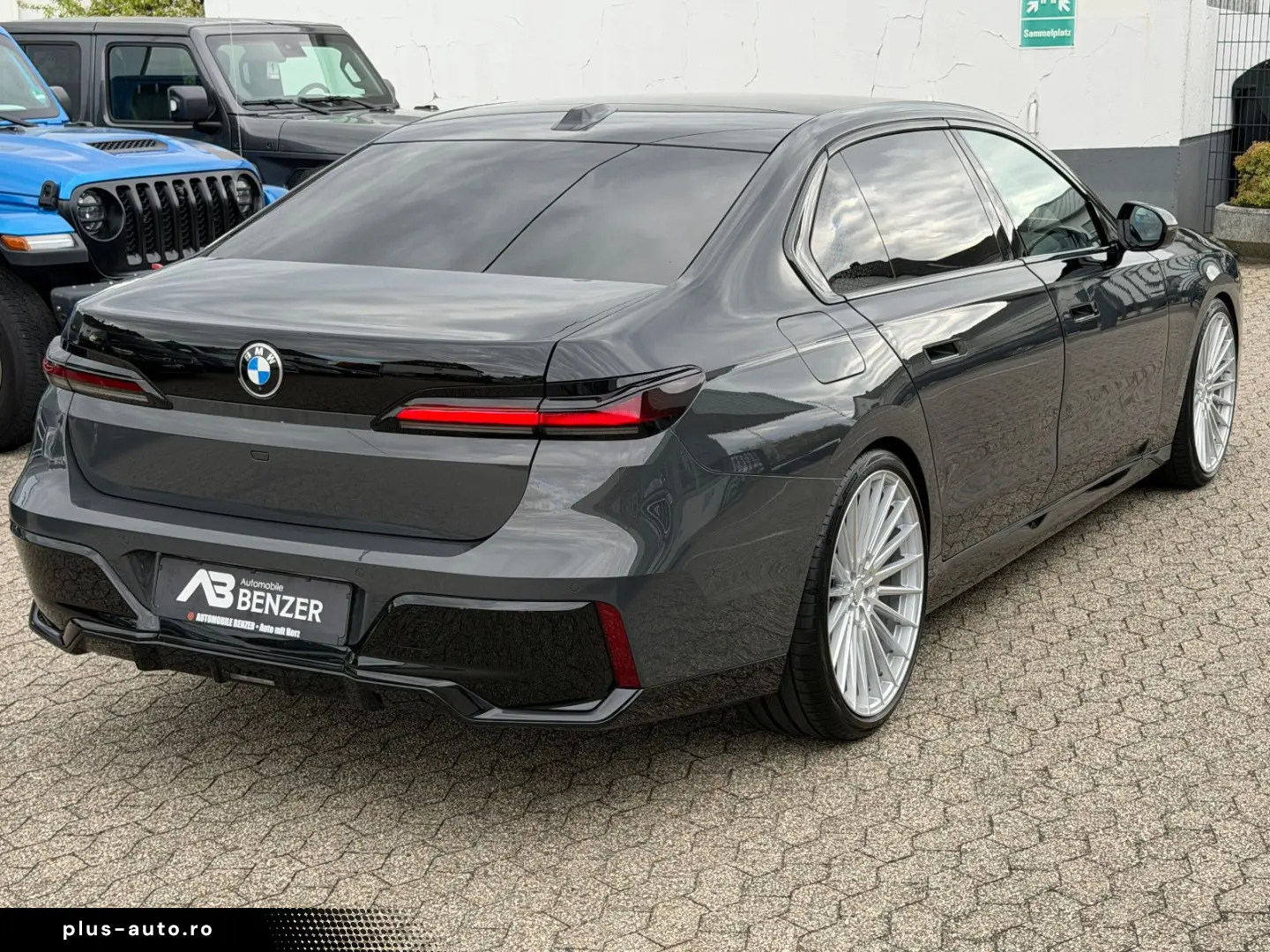BMW 740 d xDrive M Sport CINEMA-TV SKY LOUNGE ICONIC