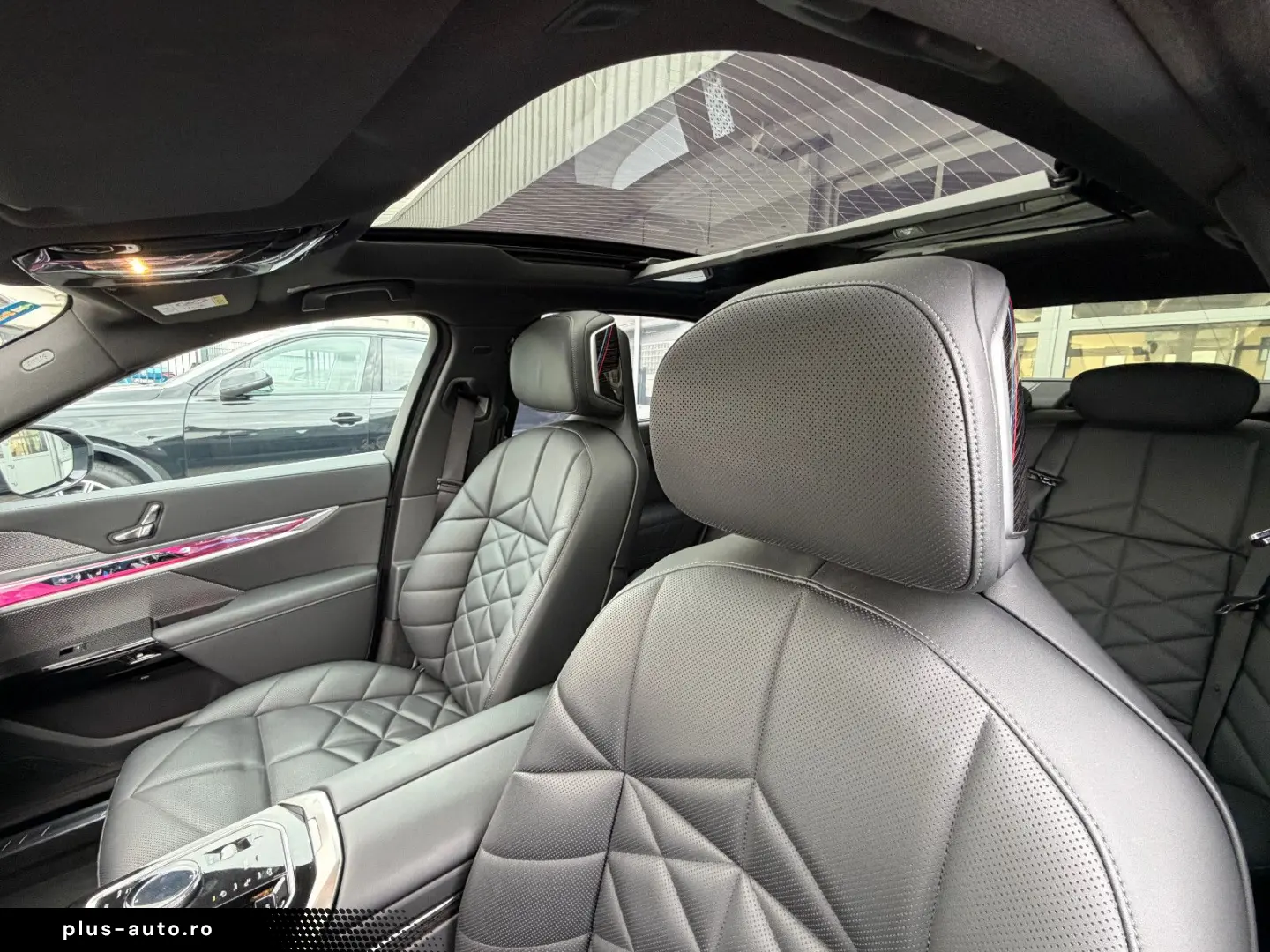 BMW 740 d xDrive M Sport CINEMA-TV SKY LOUNGE ICONIC