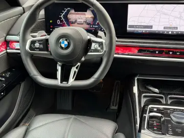 BMW 740 d xDrive M Sport CINEMA-TV SKY LOUNGE ICONIC