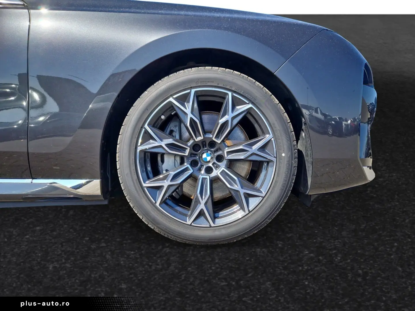 BMW 750e xDrive TV-Fond-Entertainment SkyLounge Auto