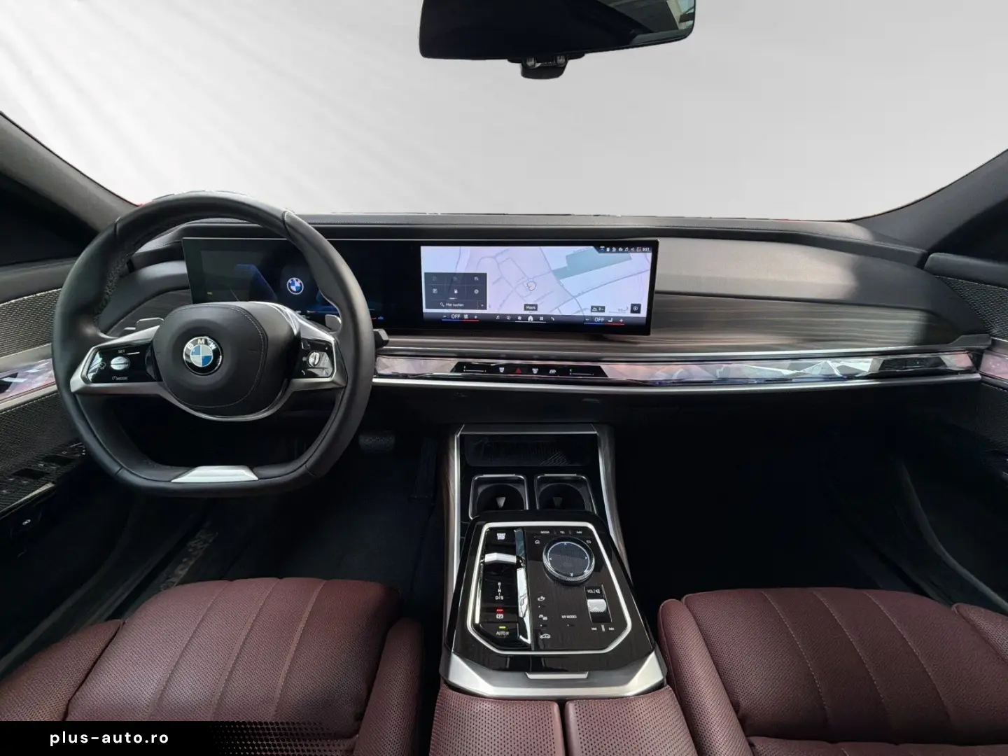 BMW 740d xDrive TV-Fond-Entertainment Autobahnass.