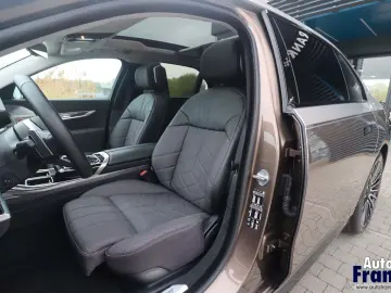 BMW 740D 4X4   M-SPORT   2-TONE   TV   LOUNGE   B&W