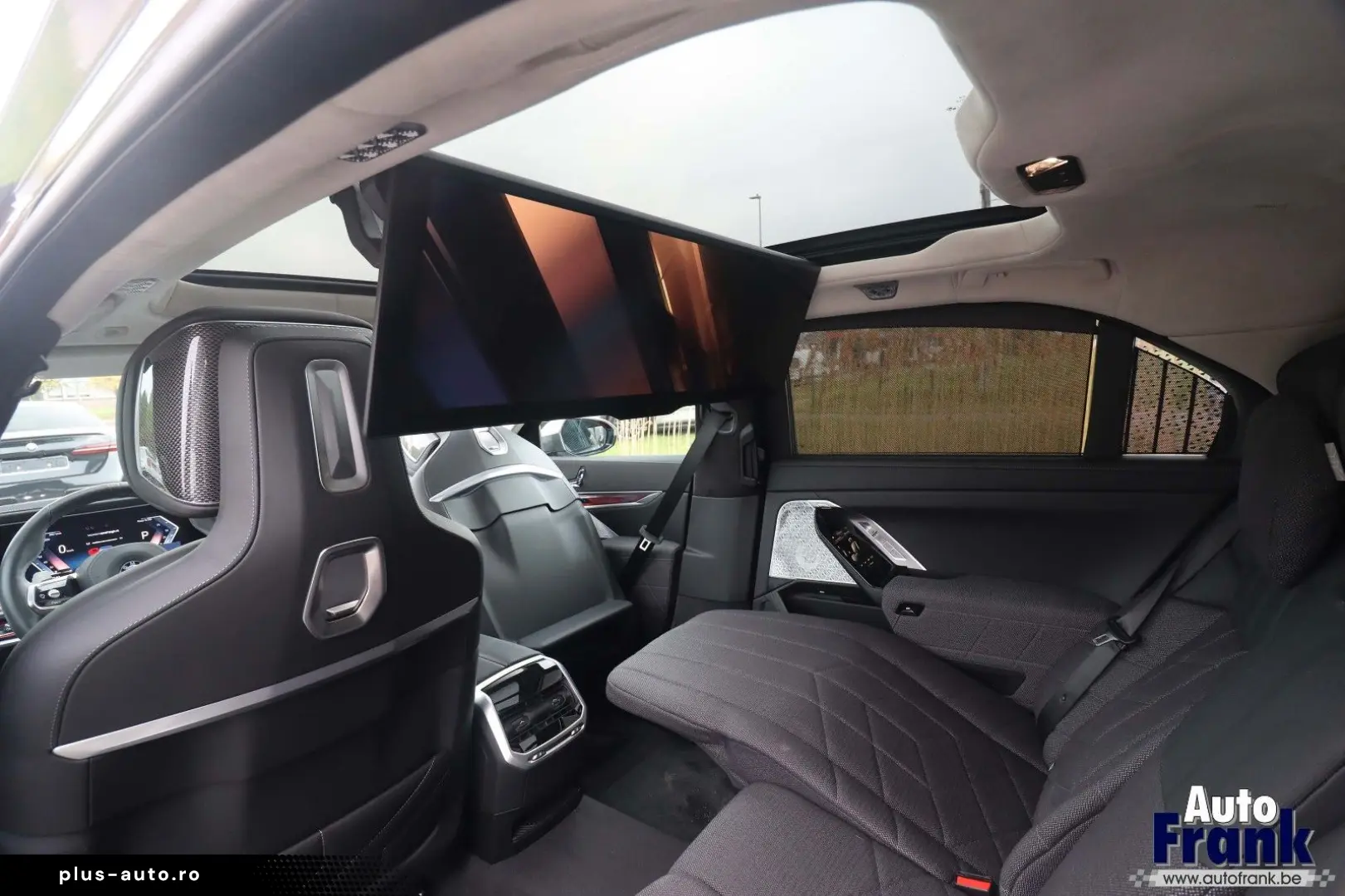 BMW 740D 4X4   M-SPORT   2-TONE   TV   LOUNGE   B&W