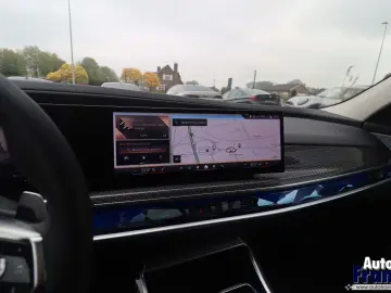 BMW 740D 4X4   M-SPORT   2-TONE   TV   LOUNGE   B&W