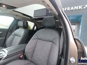 BMW 740D 4X4   M-SPORT   2-TONE   TV   LOUNGE   B&W