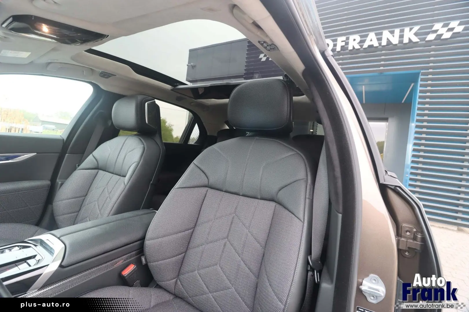 BMW 740D 4X4   M-SPORT   2-TONE   TV   LOUNGE   B&W