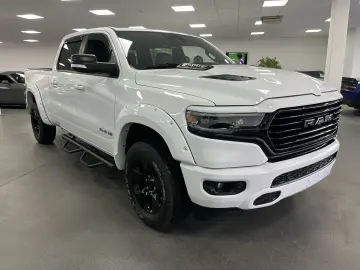 DODGE RAM 5 7l V8  Longbed  AHK   SHZ  4x4