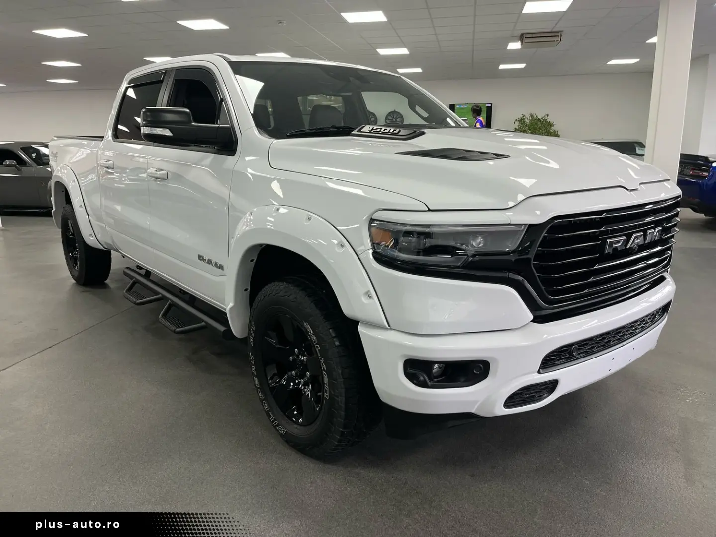 DODGE RAM 5 7l V8  Longbed  AHK   SHZ  4x4