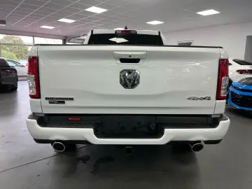 DODGE RAM 5 7l V8  Longbed  AHK   SHZ  4x4