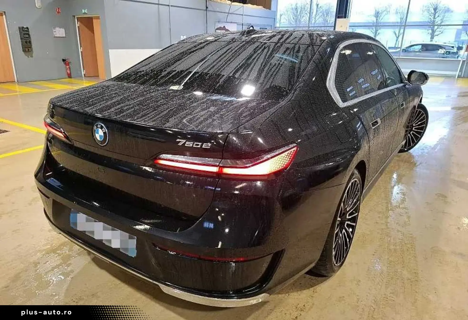 BMW 750e xDr. ExecLoundSeat.SkyLoun.FondEnt.Experien