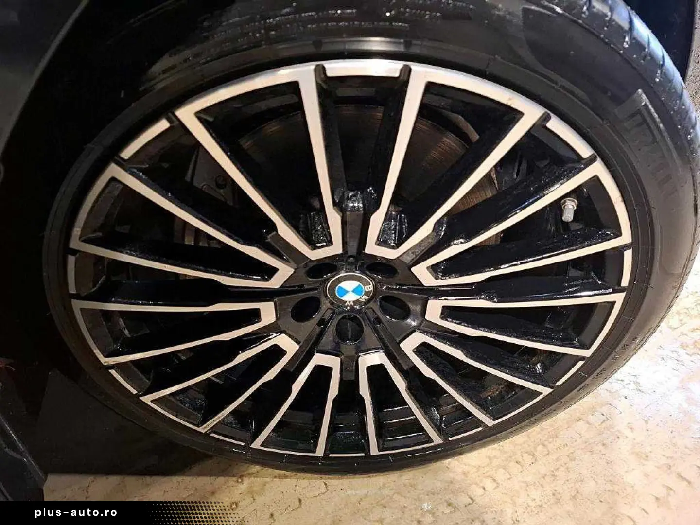 BMW 750e xDr. ExecLoundSeat.SkyLoun.FondEnt.Experien
