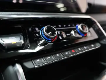 GMC Denali 6.2L V8 426PS