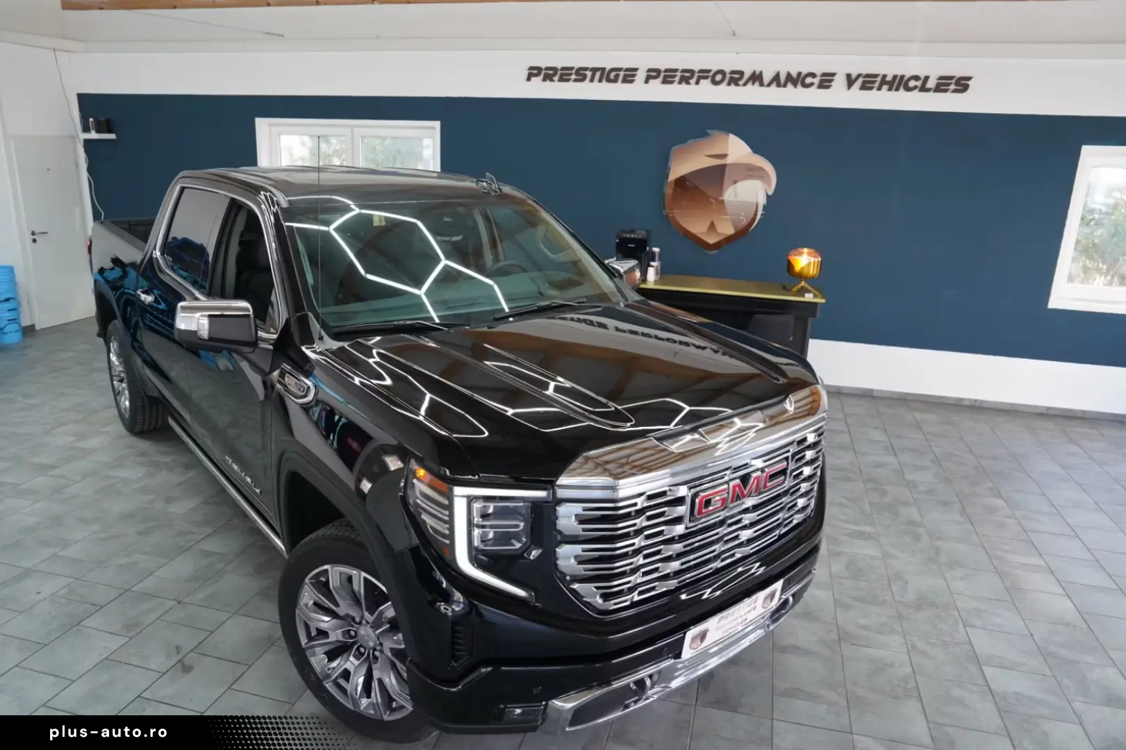GMC Denali 6.2L V8 426PS