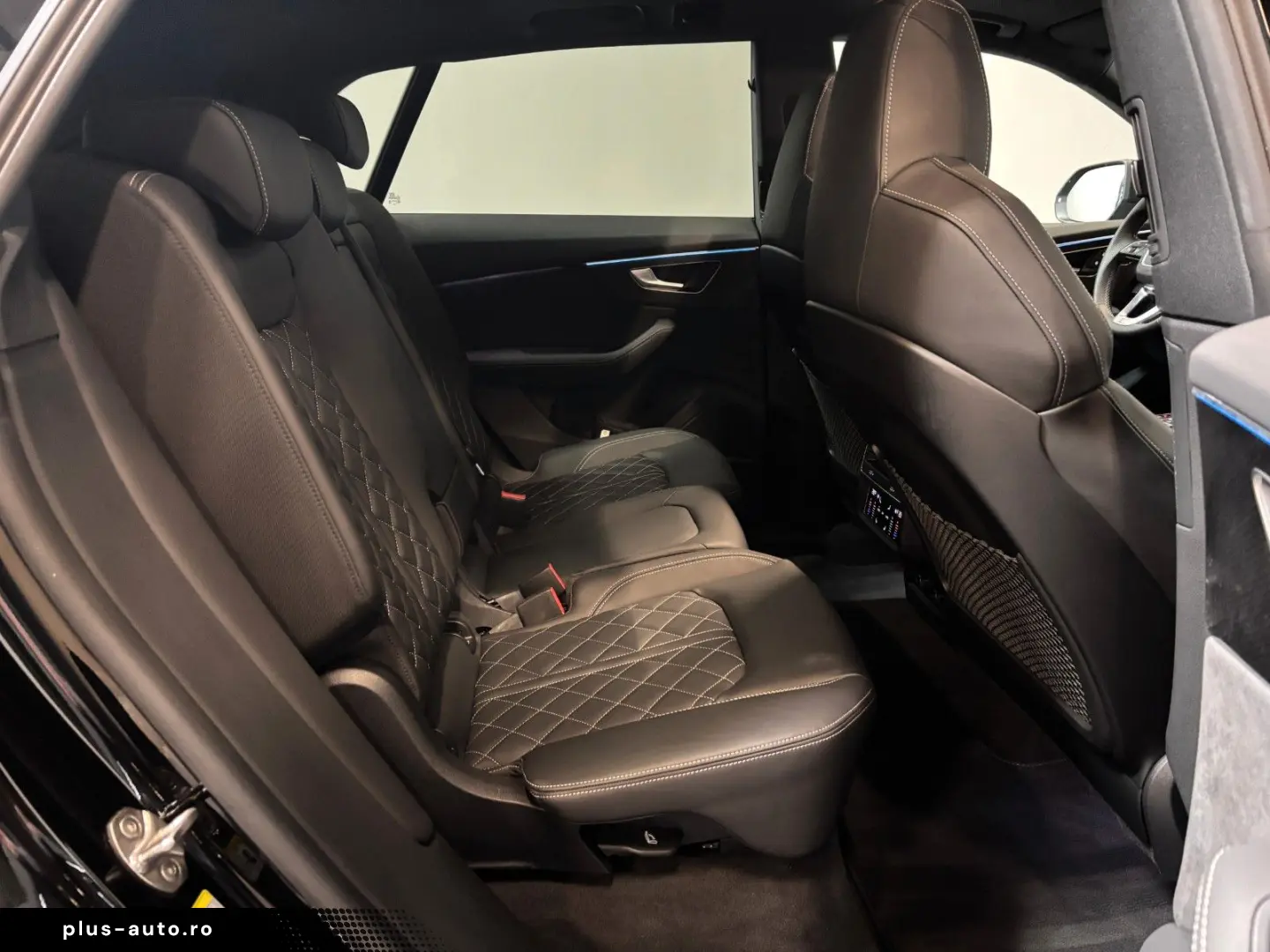 AUDI SQ8 4.0 TFSI quattro AHK-Pano-StandHz.-HuD-B&O